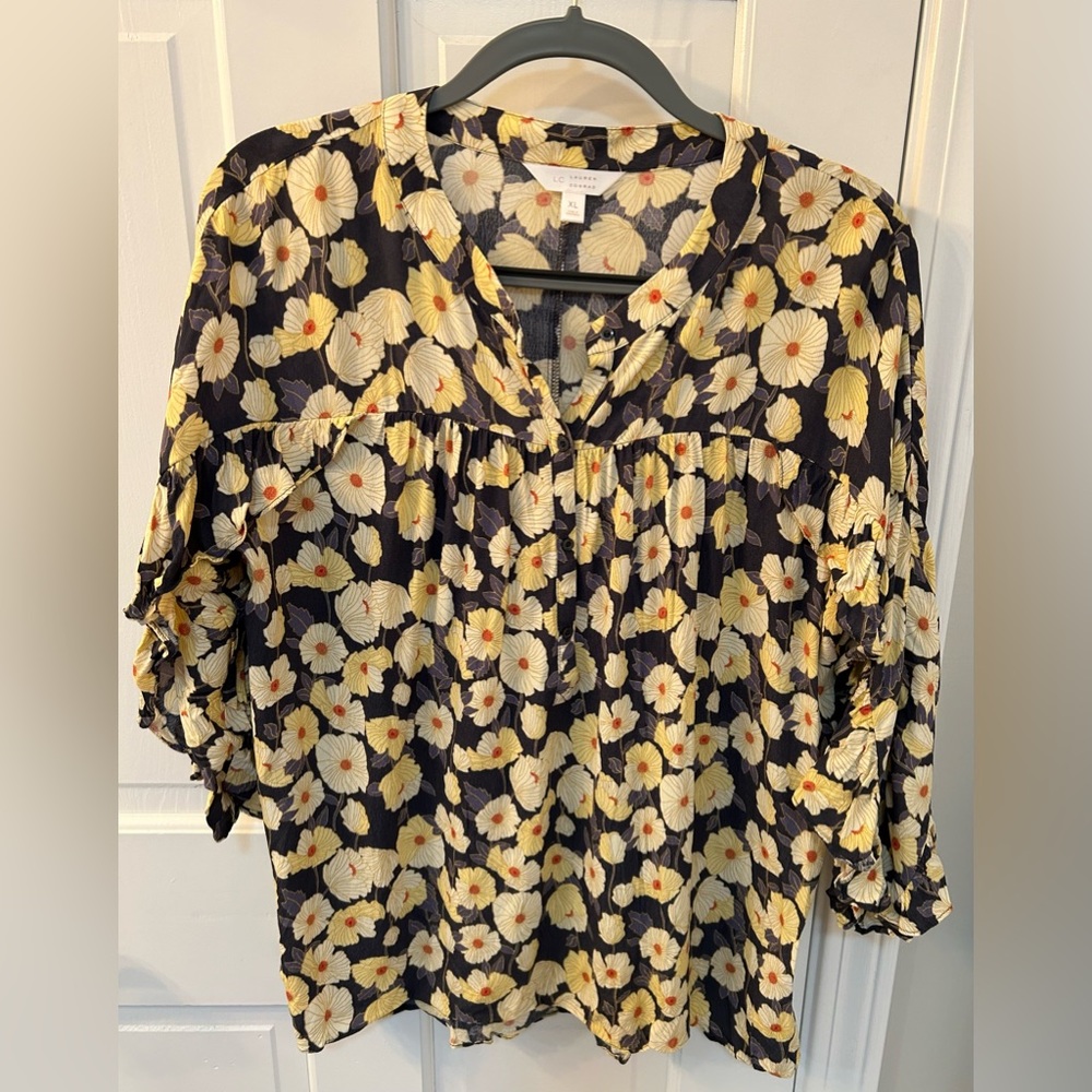 🔥Lauren Conrad Floral Ruffle Blouse, Size XL